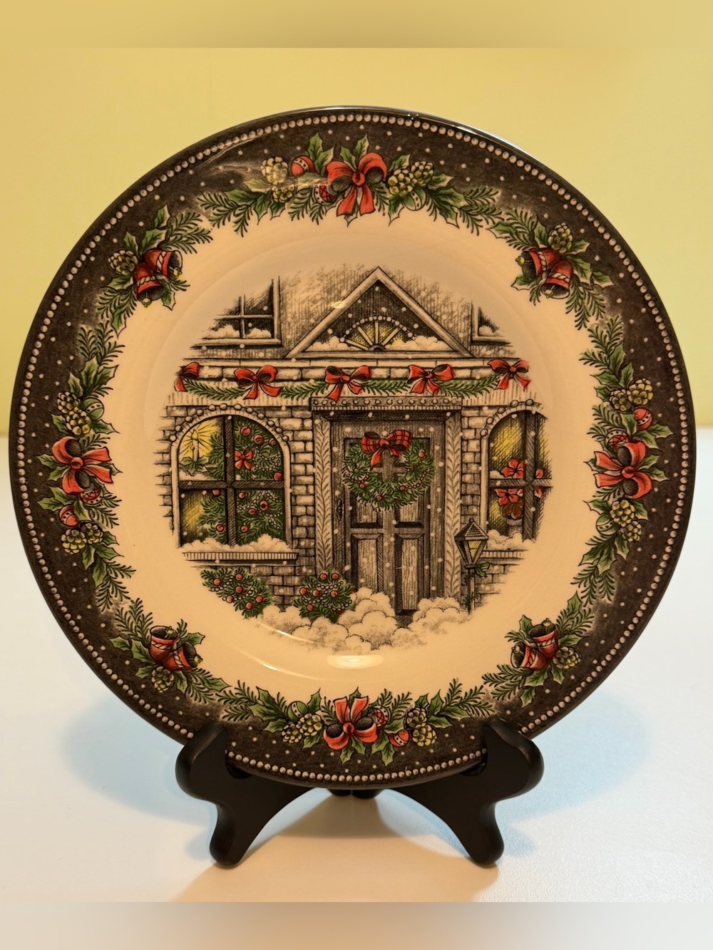 Royal Stafford Christmas Home Dinner Plate Vtg English Transferware Holiday